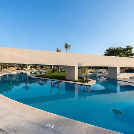 Akti Coast Club 4*