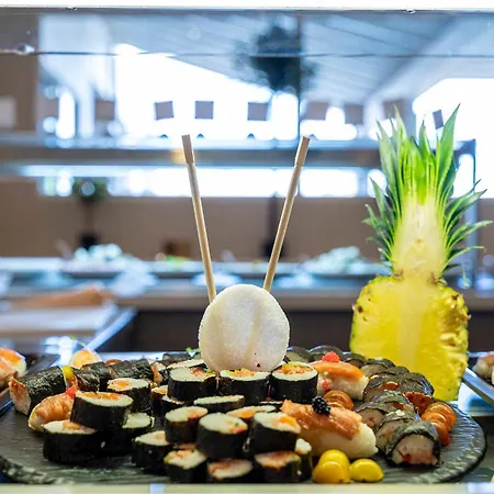 Akti Coast Club